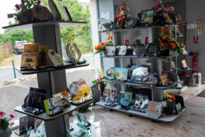 boutique des articles funeraires