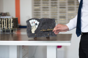 plaque funeraire pour un ami